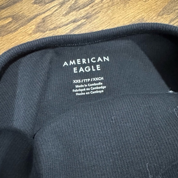 American Eagle Outfitters Woman’s Black Halter - Picture 3 of 3